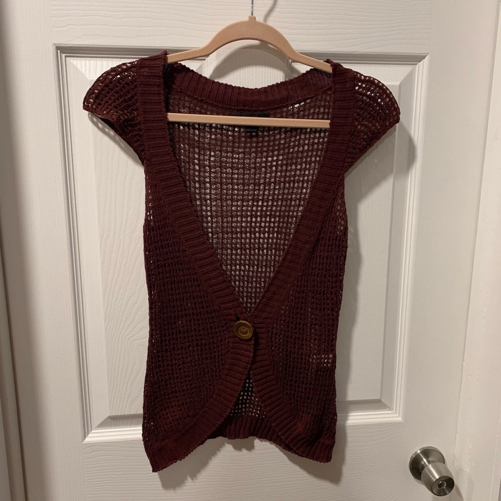 Express maroon cap sleeve sweater
